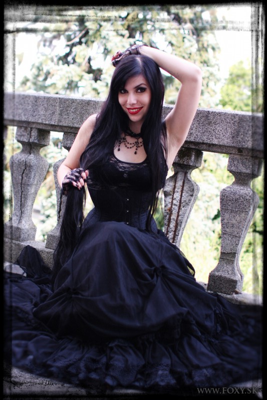 Barbi - Gothic Girl

