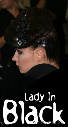 LadyInBlack2.jpg